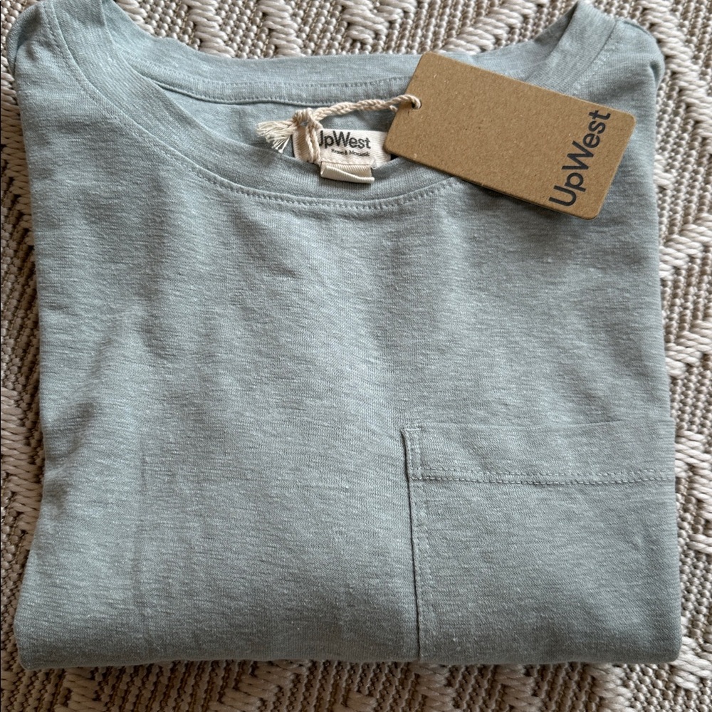 UpWest Cropped and Boxy Hemp Tee- in Seafoam *NWT - Picture 4 of 7
